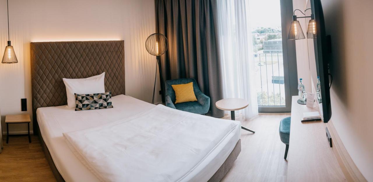 Loom Hotel & Skybar Eislingen Zewnętrze zdjęcie