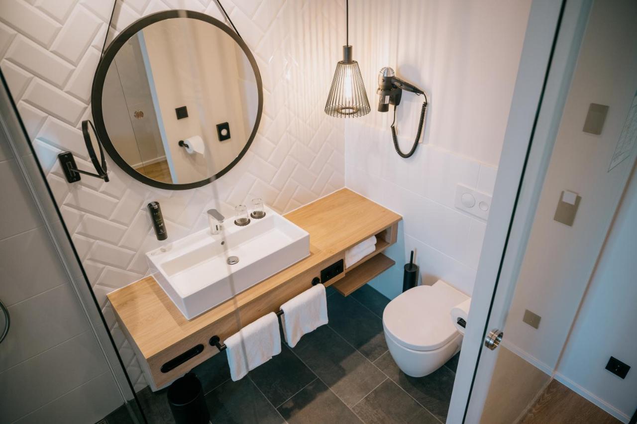 Loom Hotel & Skybar Eislingen Zewnętrze zdjęcie